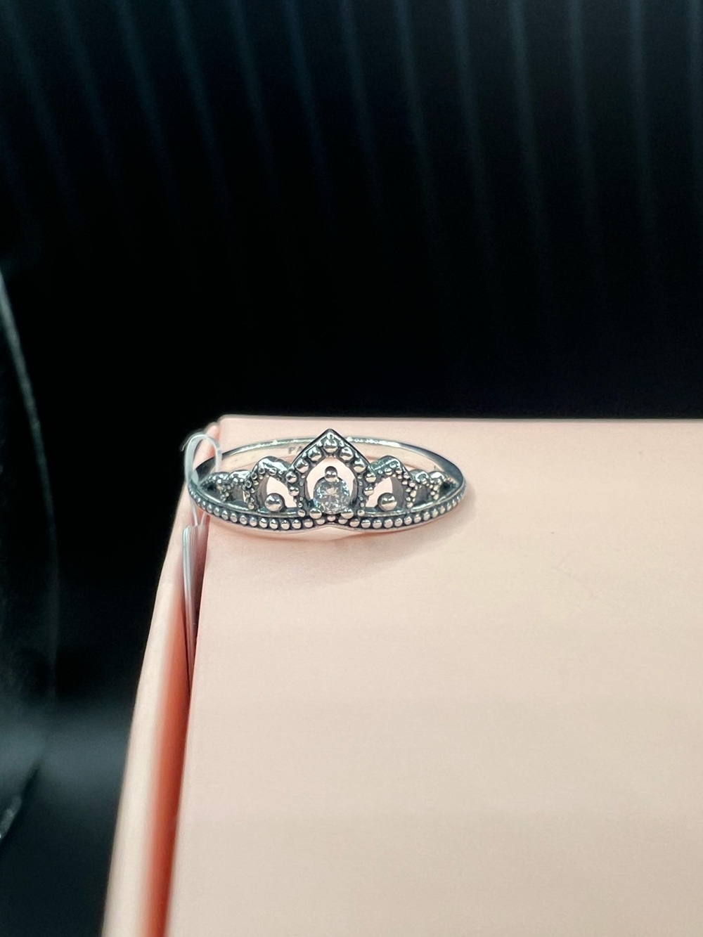 Pandora Regal Beaded Tiara
Ring, Size: 52/ 6